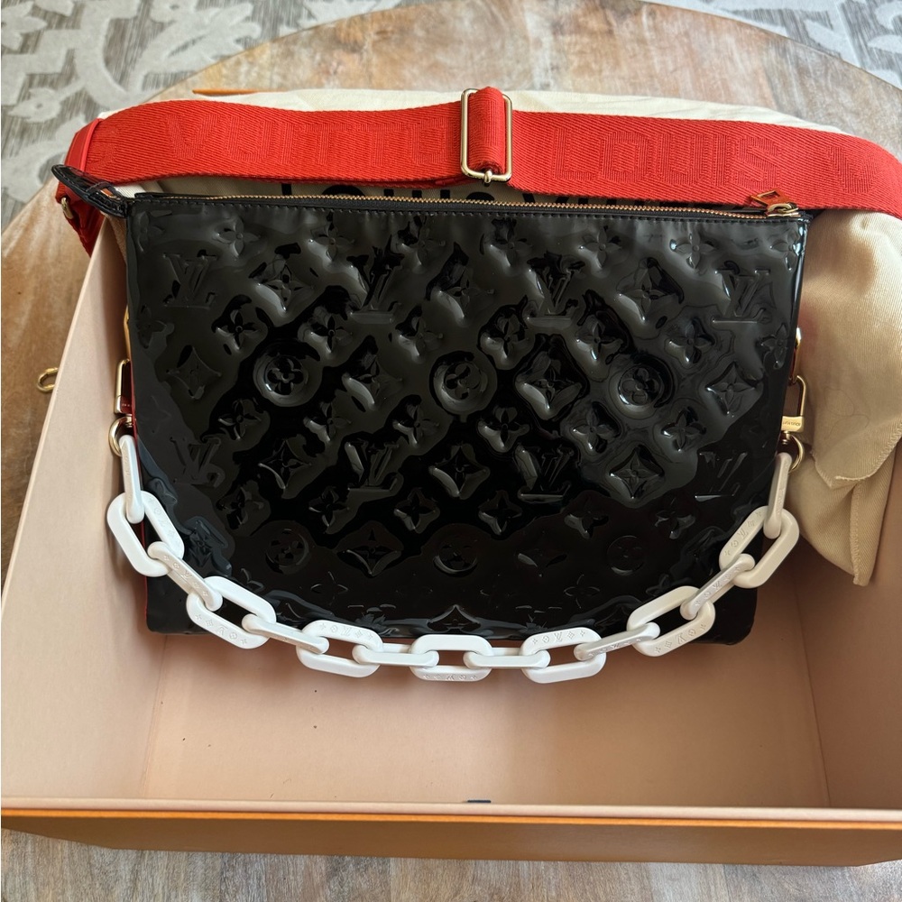 RARE Limited Edition Louis Vuitton Coussin MM Black & Red Handbag